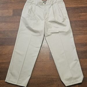 VANHEUSEN mens dress pants SIZE 38x29 COLOR KHAKI